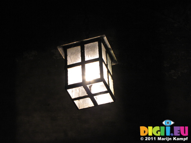 SX19452 Light at Castelvecchio castle at night, Verona, Italy